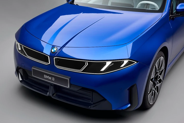 La BMW Serie 1 torna in una veste tutta nuova: il render anticipa le forme