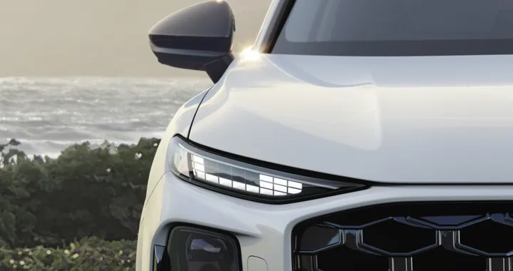 Nuova Audi Q3 2025, adesso è anche Plug-in: ordini aperti. Allestimenti e prezzi