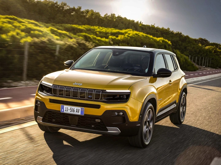 Jeep Avenger, il restyling si avvicina. Ecco cosa cambierà