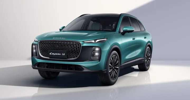 Lepas debutta in Italia: al Salone Auto Torino il nuovo SUV ibrido Plug-in L8
