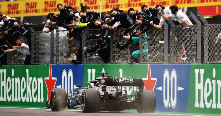 La Gazzetta del Motorsport: Hamilton entra nella storia della Formula 1