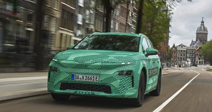 Skoda Elroq, il nuovo SUV elettrico sta arrivando. Autonomia fino a 560 km