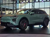 Nuova Porsche Cayenne elettrica: vista dal vivo è una bomba! | Video