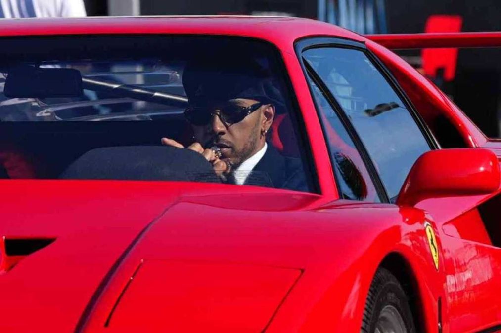 Copertina: Ferrari F40, Hamilton svela i dettagli del restauro: il prima e dopo è incredibile