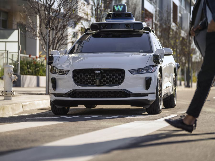 Waymo vuole lanciare il servizio robotaxi a Londra entro la fine del 2026