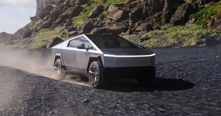 Tesla Cybertruck, arriva finalmente la Full Self Driving