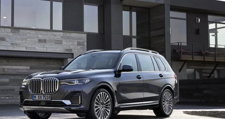 BMW X7: 6 o 7 posti e tecnologia top per l'ammiraglia dei SUV