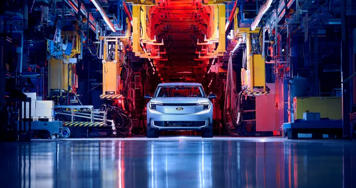 Ford Explorer: parte la produzione del nuovo SUV elettrico a Colonia