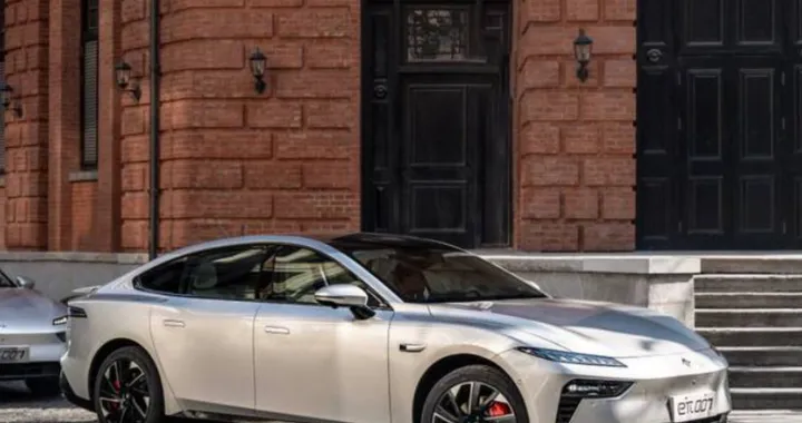 Dongfeng eTT 007, al via le prevendite in Cina della nuova berlina