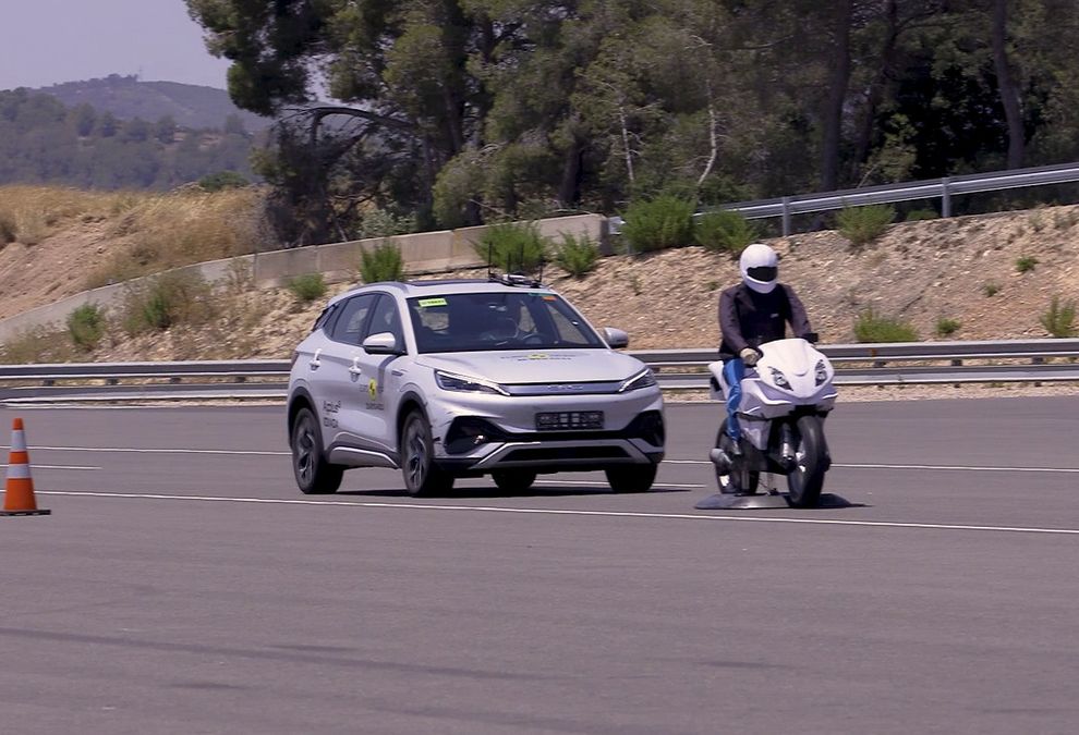 BYD: dopo la bocciatura di Euro NCAP, aggiorna e migliora gli ADAS di Atto 3