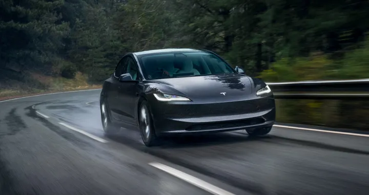 Tesla, nuova batteria LG per Model 3 e Model Y Long Range: cresce l'autonomia