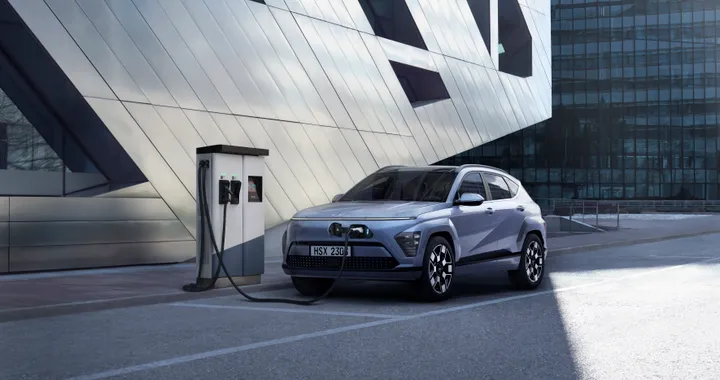 Nuova Hyundai Kona, per l'elettrica autonomia fino a 490 km