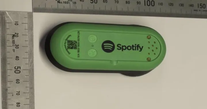 Spotify Car Thing: ecco le prime foto del dispositivo per automobili