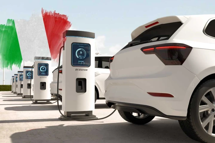 Riforma rete carburanti: chiusura degli impianti obsoleti e incentivi alla riconversione