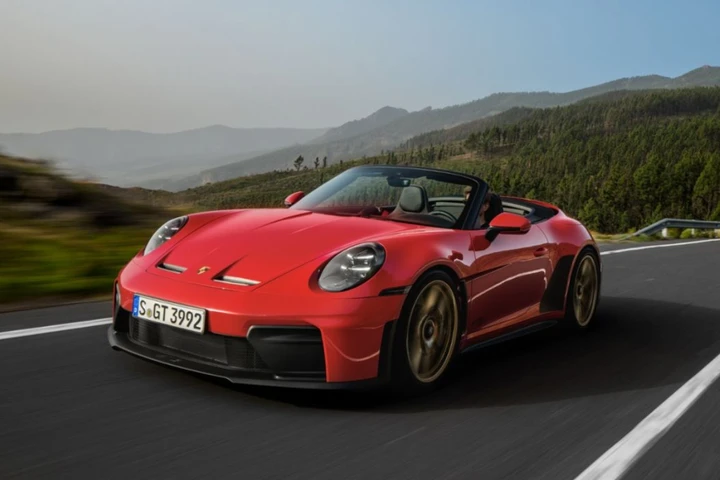 Porsche ritrova la sua essenza: svelata la cabrio 911 GT3 S/C da 510 CV