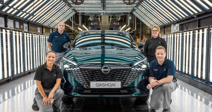 Nissan Qashqai 2024, parte la produzione del restyling a Sunderland