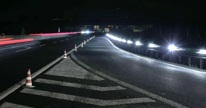 Autostrade per l'Italia sperimenta la &quot;luce radente&quot; per migliorare la sicurezza