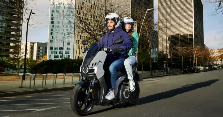 SEAT MÓ 50, ecco il nuovo scooter elettrico per la città
