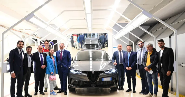 Alfa Romeo Tonale, partono le consegne. Programma speciale per i primi clienti