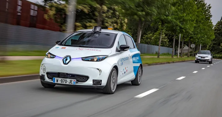 Renault: nuovo servizio di mobilità condivisa a guida autonoma