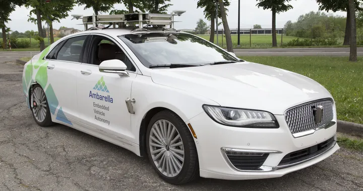 Guida autonoma, prove su strada del VisLab di Parma