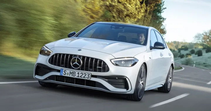 Mercedes-AMG C 43 4MATIC, oltre 400 CV per la nuova generazione