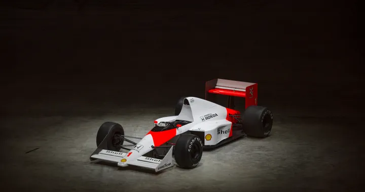 Honda apre le porte alla sua storia: all'asta i componenti della F1 di Ayrton Senna