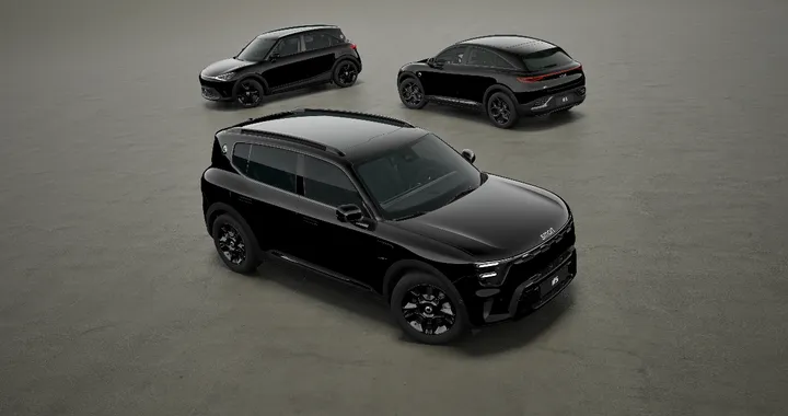 Smart aggiorna la gamma e introduce la Black Collection