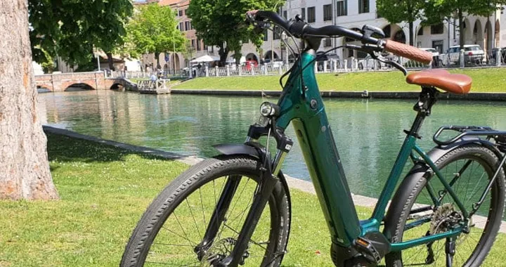 Recensione Cannondale Adventure Neo: bella bicicletta elettrica da città