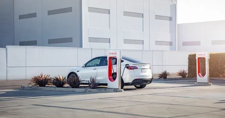 Supercharger, in Norvegia Tesla amplia il numero di stazioni accessibili a tutti