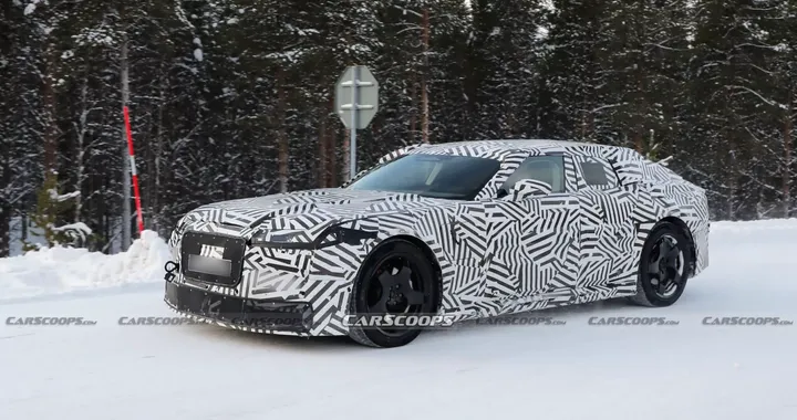 Jaguar Type 00, la nuova super GT elettrica pizzicata su strada durante i test invernali