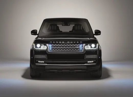 Range Rover Sentinel: il SUV blindato | video