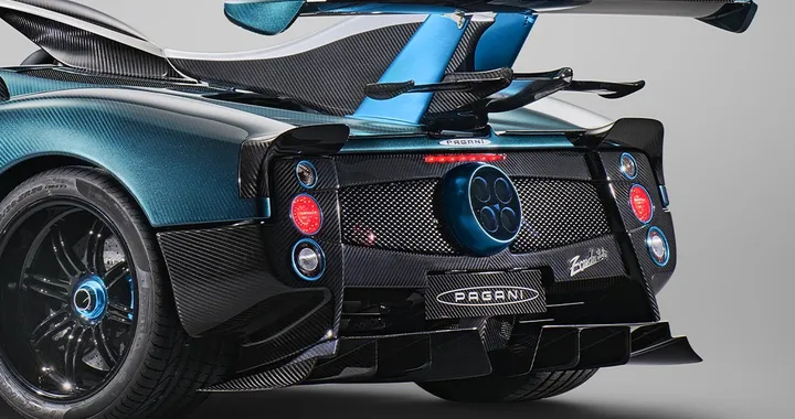 Questa Pagani Zonda Roadster è una spettacolare one-off