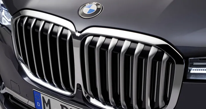 BMW X8 M, il maxi SUV avrà un motore Plug-in da 750 CV