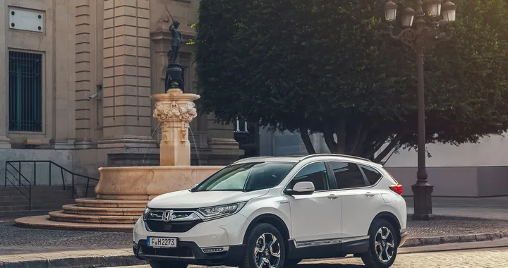Honda CR-V Hybrid: consumi e dettagli del primo SUV ibrido di Honda in Europa