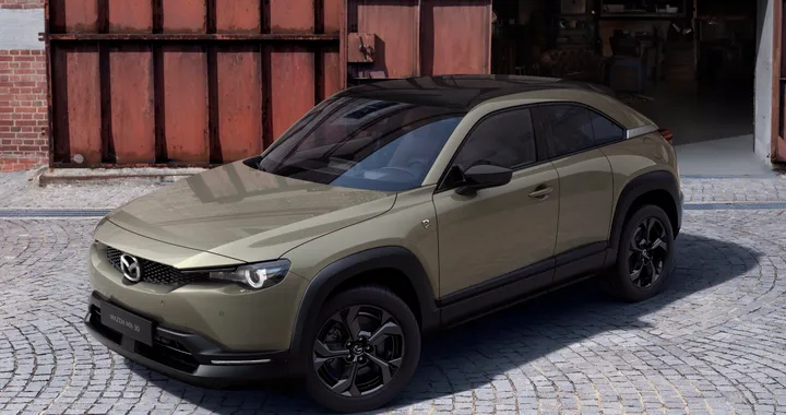 Mazda MX-30 R-EV 2025, piccoli ritocchi per l'elettrica con range extender Wankel