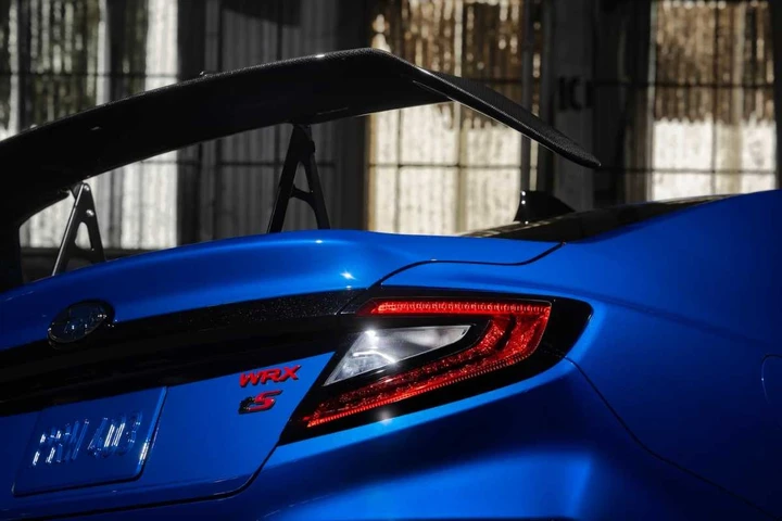 Subaru fa impazzire gli appassionati: così celebra l'iconica WRX