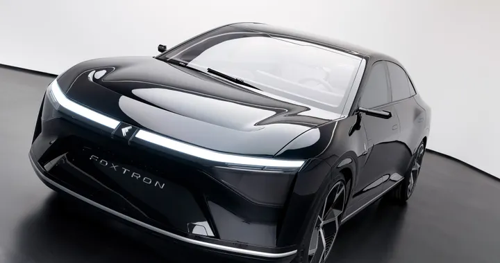 Pininfarina svela nuovi dettagli della Model E di Foxconn. Primo sguardo agli interni