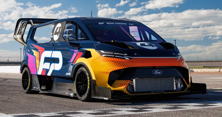 Ford SuperVan 4.2 conquista un nuovo record sulla Pikes Peak