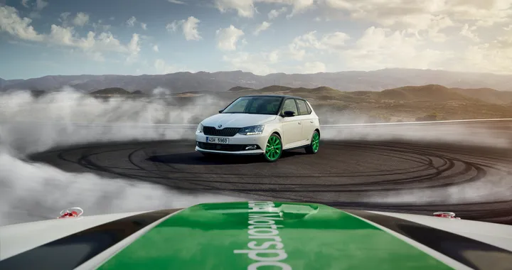 Skoda festeggia le vittorie nei rally con la Fabia Limited Edition