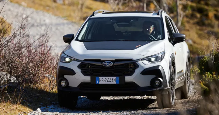 Subaru Crosstrek, la nuova 4WILD rafforza il DNA off-road del marchio: caratteristiche e prezzi
