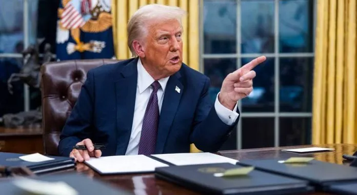Stop al taglio dei fondi per le colonnine EV: i giudici fermano Trump