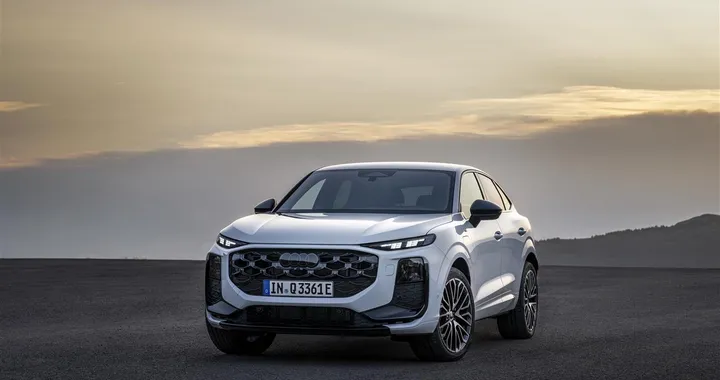 Nuova Audi Q3 Sportback 2025, c’è anche la versione plug-in hybrid