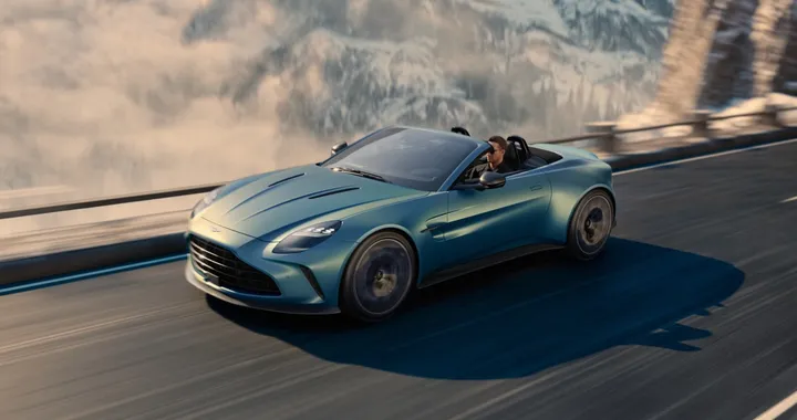 Aston Martin Vantage Roadster, 665 CV e 325 km/h per divertirsi con i capelli al vento