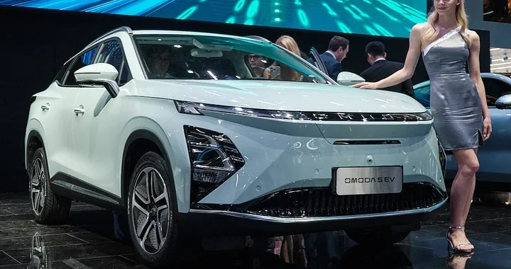 OMODA 5 e JAECOO 7, i modelli cinesi di Chery arrivano in Italia a dicembre