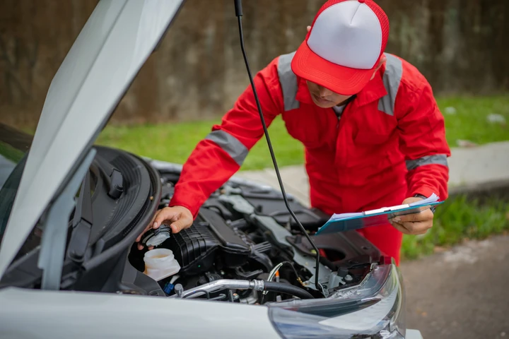 La revisione auto potrebbe cambiare, l'UE ipotizza test più numerosi e severi