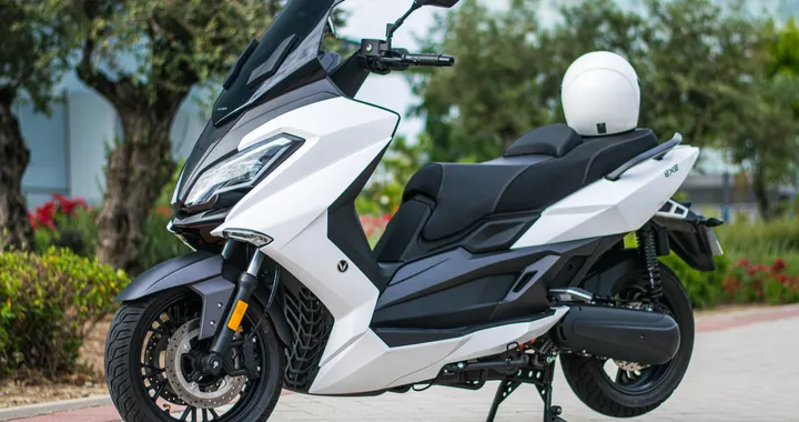 Nerva amplia la sua gamma di scooter elettrici