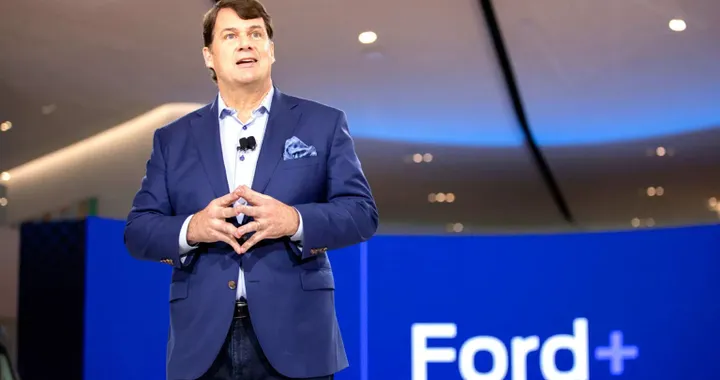 Ford lancia l'allarme: i dazi di Trump creano costi enormi per le imprese americane