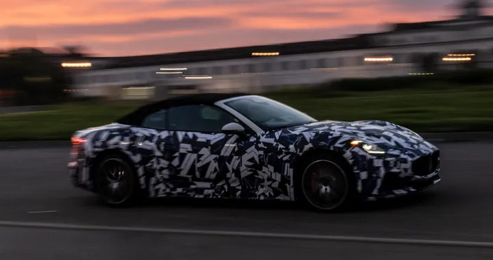 Nuova Maserati GranCabrio, debutto il 29 febbraio