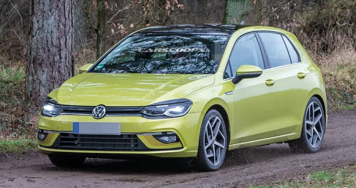 Volkswagen Golf 8: le foto spia svelano nuovi dettagli